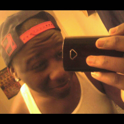 Derek Fletcher Photo 9