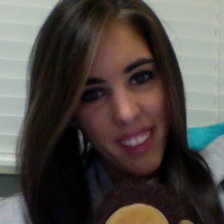 Stephanie Ballard Photo 15