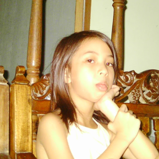 Juliet Angeles Photo 12