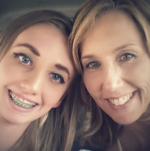 Paula Hannah Photo 10