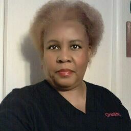 Phyllis Simmons Photo 8