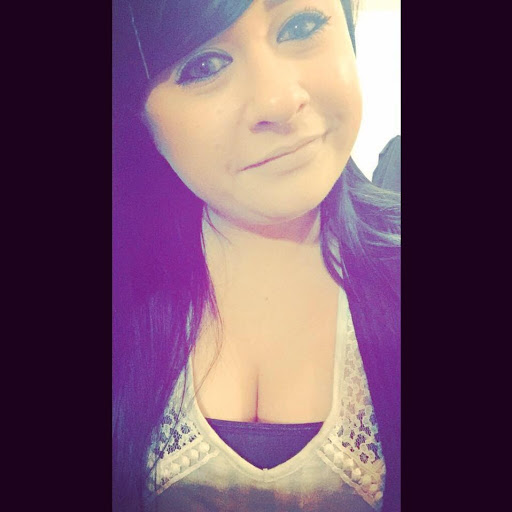 Sarah Burger Photo 20