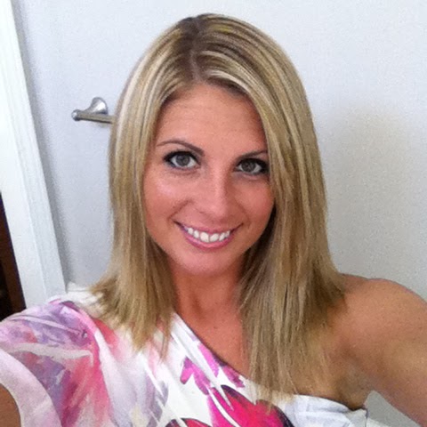 Erica Sutton Photo 38