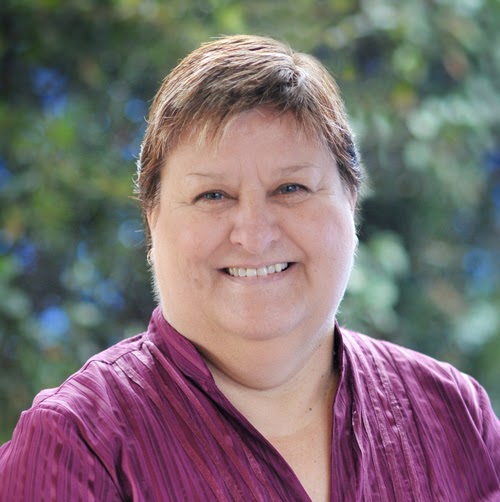 Elizabeth Whiteman Photo 6