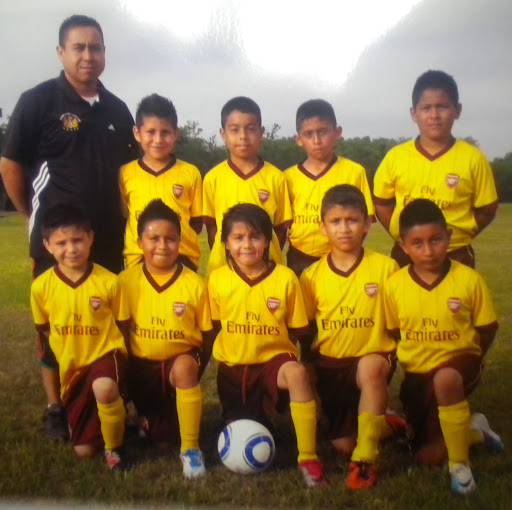 Cesar Martinez Photo 13