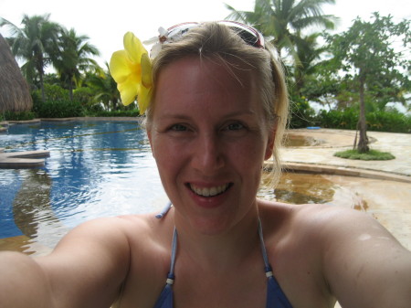 Jennifer Zinn Photo 7