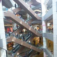 Julie Leonard Photo 18