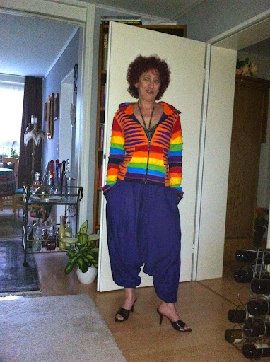 Diana Engel Photo 37