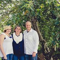 Angela Finch Photo 37