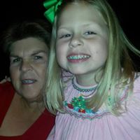 Teresa Mayfield Photo 15