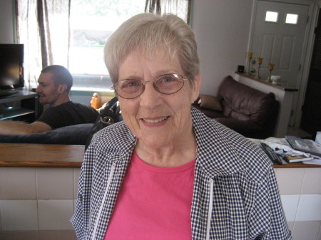Mary Bronson Photo 20