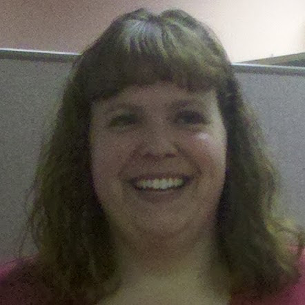 Sarah Busch Photo 30