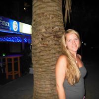 Julia Simon Photo 16