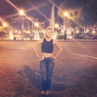 Ashley Dekarski Photo 1