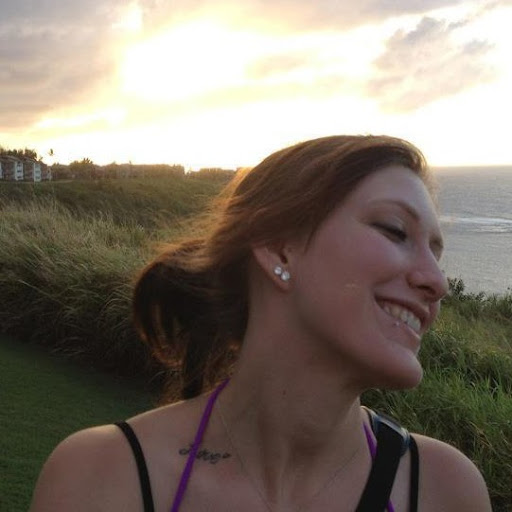 Kelly Sweeney Photo 30