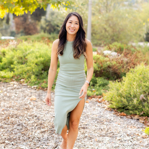 Caroline Tsai Photo 20