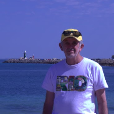 Warren Hart Photo 15