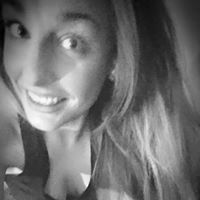 Elizabeth Cherry Photo 15