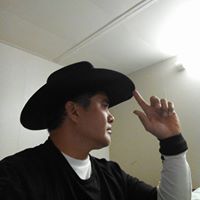 Edgardo Flores Photo 10