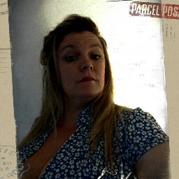 Tracy Farrell Photo 17