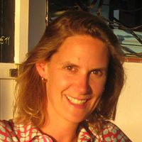 Caroline Atkinson Photo 25
