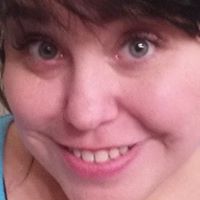 April Duvall Photo 27