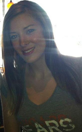 Amanda Murphy Photo 13