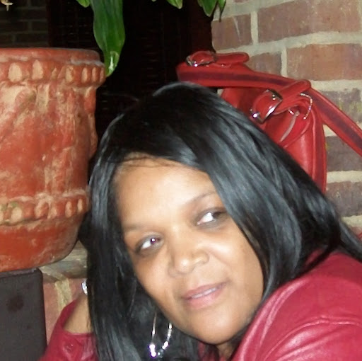 Carol Travis Photo 34