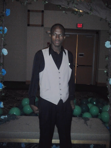 Bobby Green Photo 33