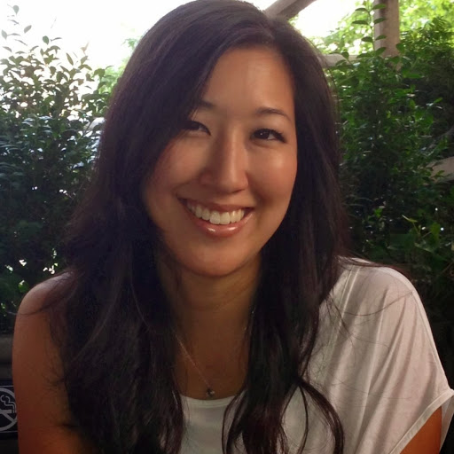 Deborah Yang Photo 31