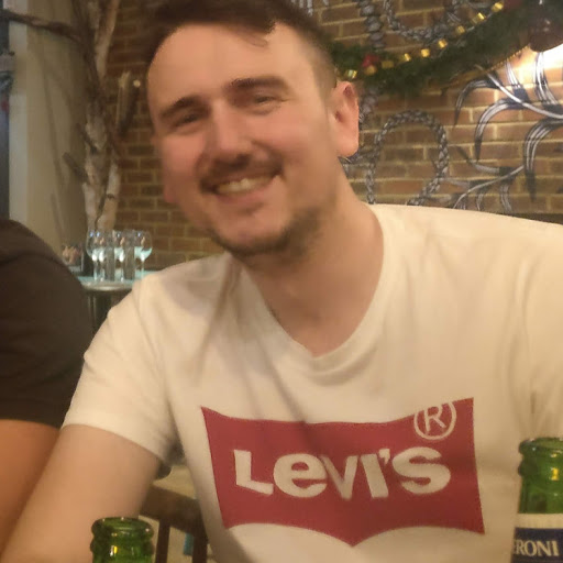 Luke Roberts Photo 35