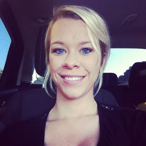 Christina Smith Photo 38