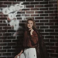 Amy Hewitt Photo 27