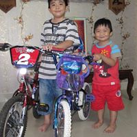 Nguyet Nguyen Photo 37