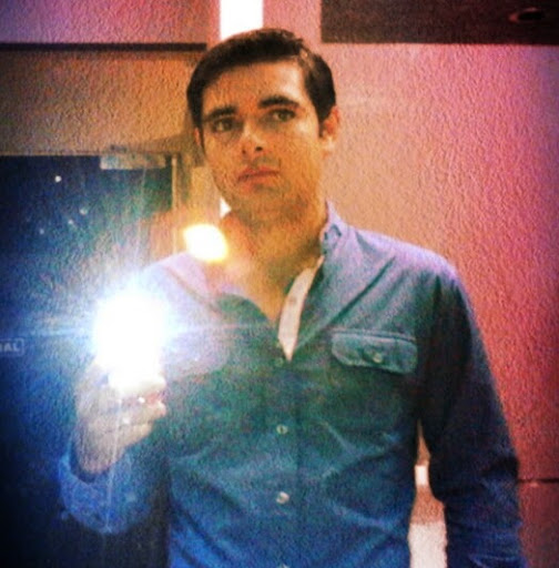 Gil Guzman Photo 15