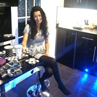 Mandy Roberts Photo 13