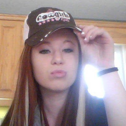 Leah Graham Photo 28