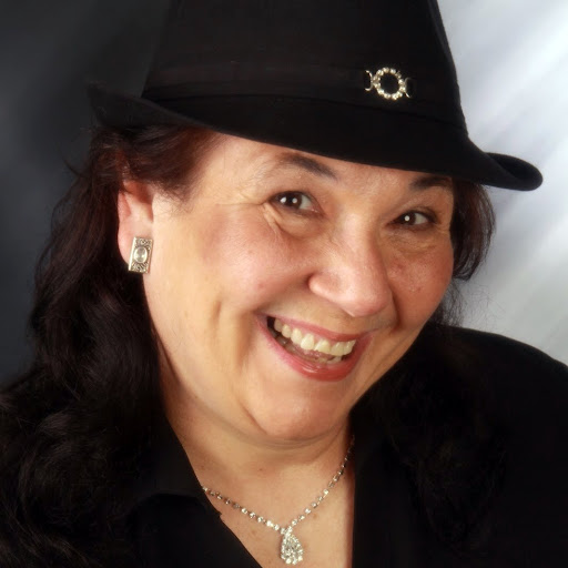 Colleen Mathews Photo 4