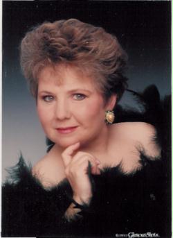 Pamela Hunter Photo 29