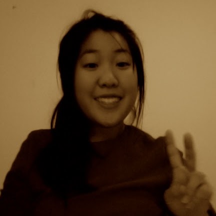 Deborah Yang Photo 34