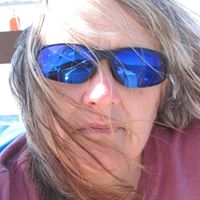 Julie Tipton Photo 13