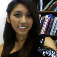 Jackie Guzman Photo 17