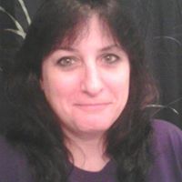 Christine Lyman Photo 25