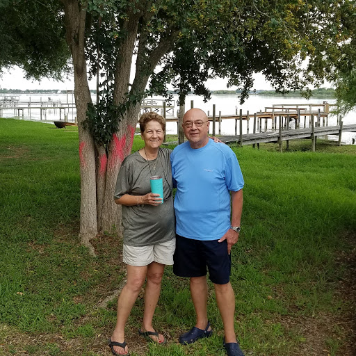 Sandra Alvarez Photo 25