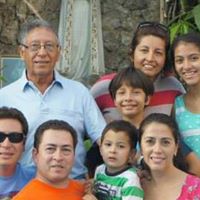 Esteban Pacheco Photo 16