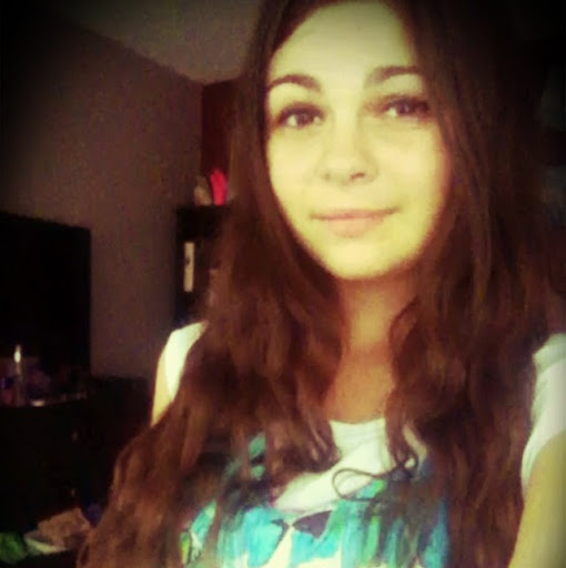 Dorothy Travis Photo 29