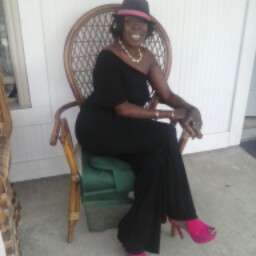 Angela Mcgraw Photo 34