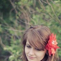 Christine Gregor Photo 6