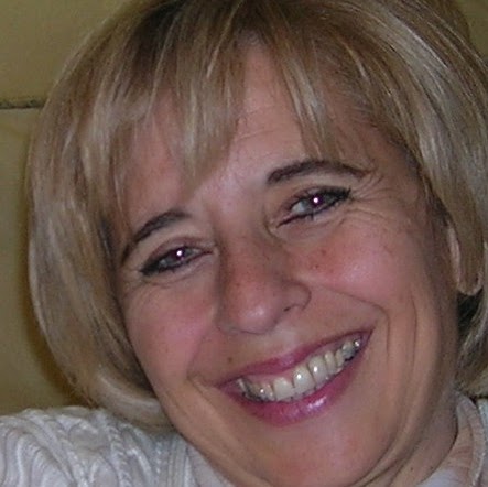 Amelia Lopez Photo 32