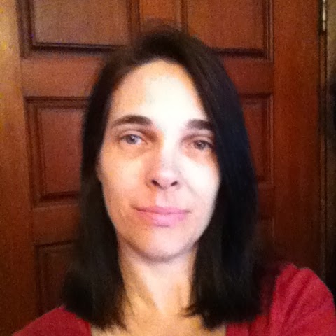 Angela Pedersen Photo 7